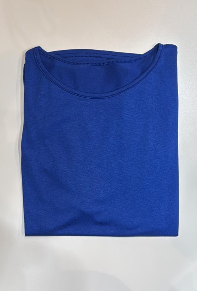 Naumy t-shirt sous pull
