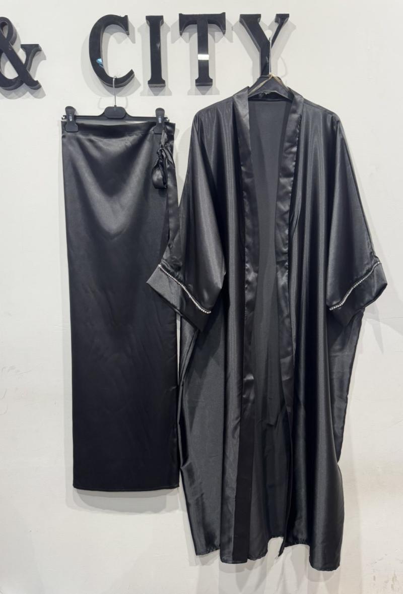 Ulsa ensemble kimono jupe