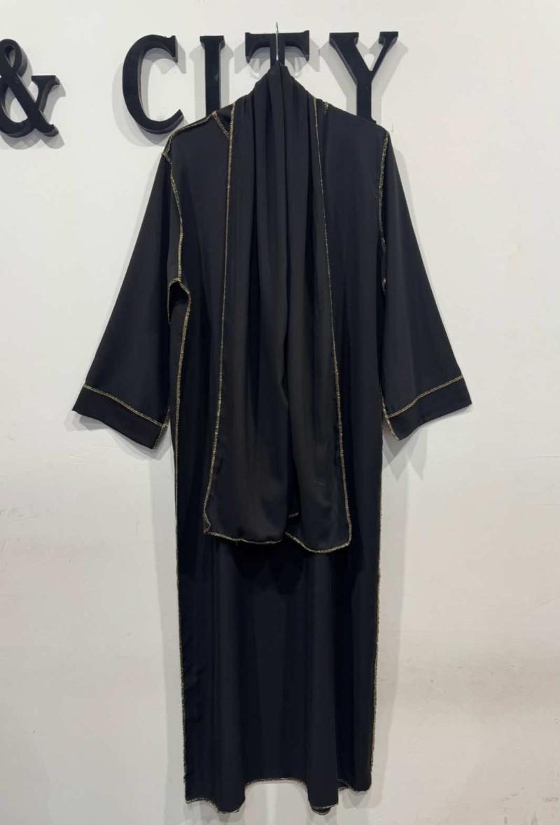 Goldia Abaya foulard