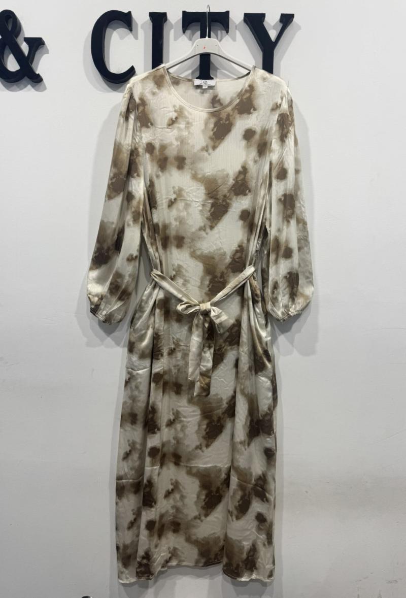 Robe H01