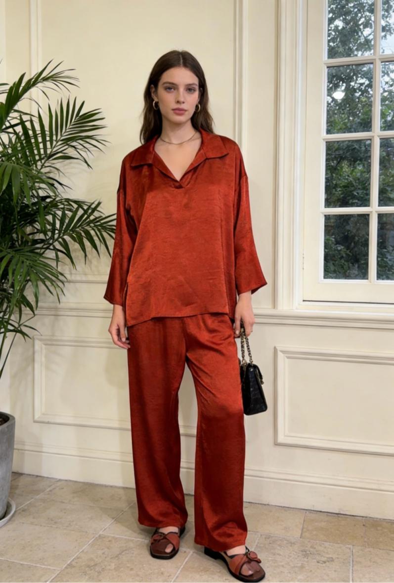Haut & Pantalon en satin jacquard
